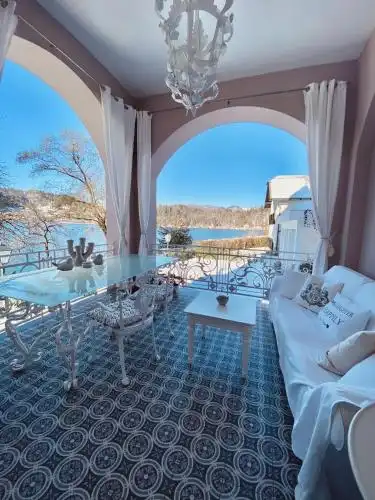 Adora Luxury - 4