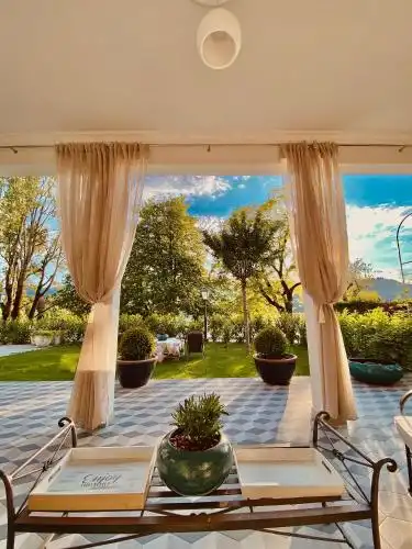 Adora Luxury - 15