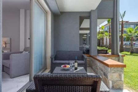 Dionysos & Suites - 33