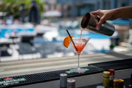 Dionysos & Suites - 11