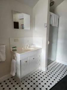 Macquarie Manor - 67