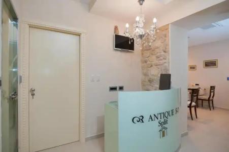 Heritage Antique - 22