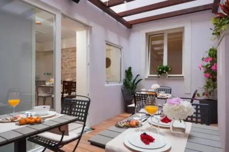 Heritage Antique - 20