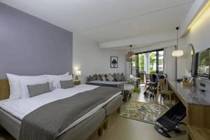 Sunwing Beach - SHA Plus Hotel, Kamala