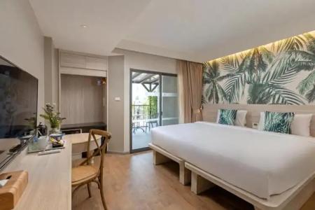 Sawaddi Patong Resort & Spa by Tolani - SHA Extra Plus - 168