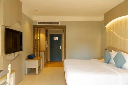Amora Beach Resort Phuket - SHA Extra Plus - 30