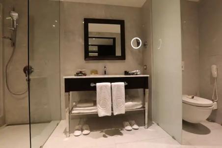 Charisma de Luxe - 134