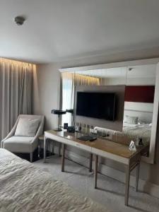 Charisma de Luxe - 127