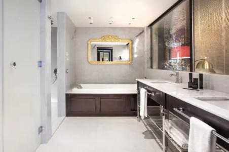 Charisma de Luxe - 139