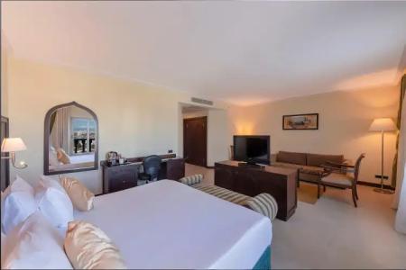 Crowne Plaza Antalya - 76
