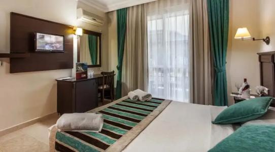 Kleopatra Royal Palm - 76