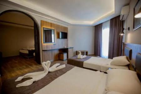 Kleopatra Fatih - 77