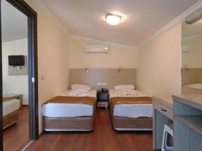 Kleopatra Bavyera - 61