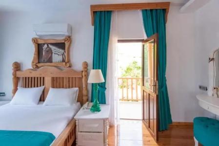 Elixir Boutique - 87