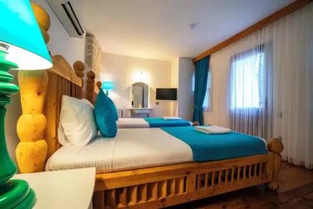 Elixir Boutique - 53