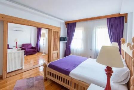 Elixir Boutique - 99