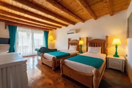 Elixir Boutique - 93