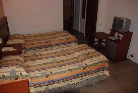 Kleopatra Develi - 5