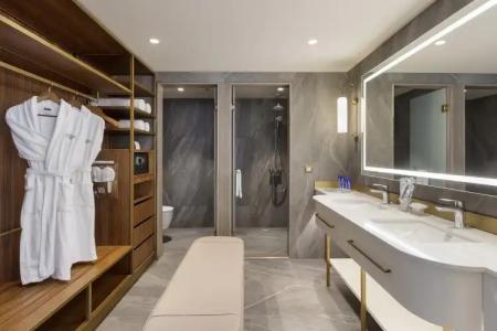 Titanic Port Bakirkoy - 120