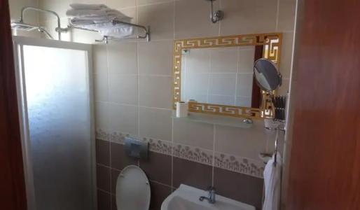 Cosmopolitan Park - 7