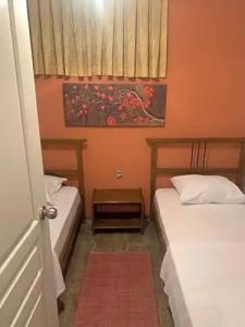 Tom Square Boutique - 63