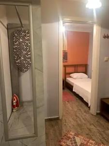 Tom Square Boutique - 62