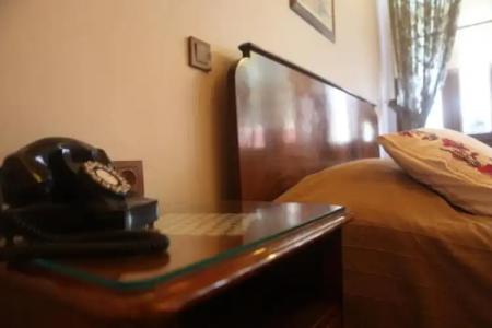 Tom Square Boutique - 120