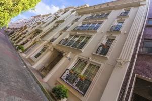 The Selection Design Suites, Istanbul