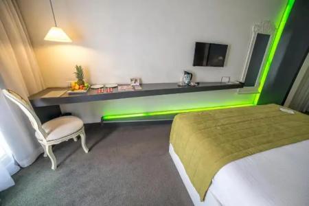 Beyond - Boutique Class - Special Class - 50