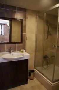 Griffon Boutique - Boutique Class - 10