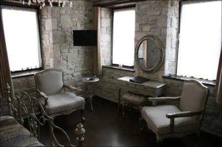 Griffon Boutique - Boutique Class - 39