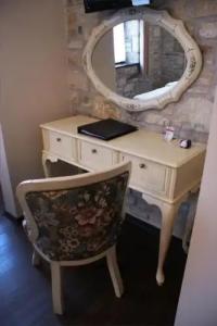 Griffon Boutique - Boutique Class - 32