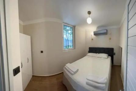 Moonshine & Suites - 70