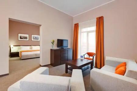 Ramada by Wyndham Lviv - 21