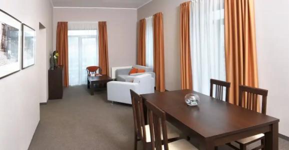 Ramada by Wyndham Lviv - 35