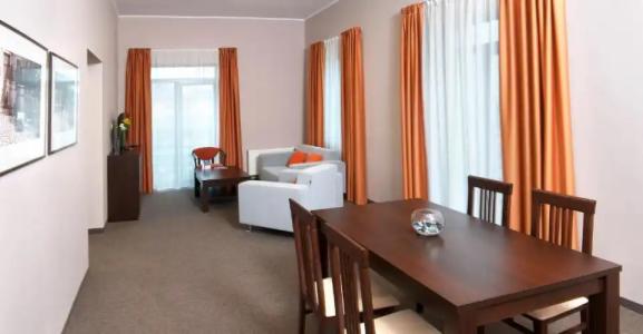 Ramada by Wyndham Lviv - 28