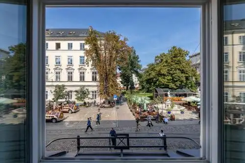 On The Square - 16
