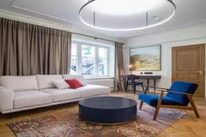 On The Square Hotel, Lvov
