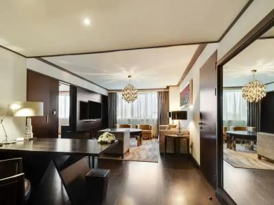 Hyatt Regency Kyiv Mini-hotel - 21