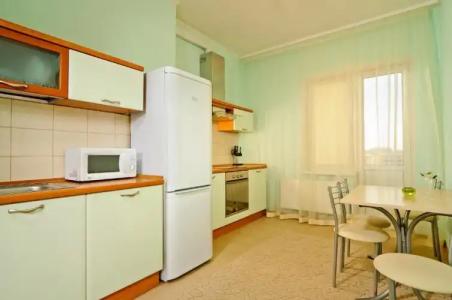 Лукьяновский - 10