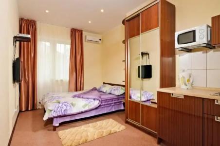 Лукьяновский - 13