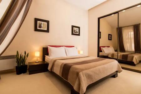 Senator Victory Square - 38