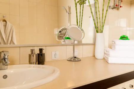 Senator Victory Square - 51