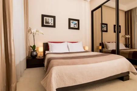 Senator Victory Square - 71