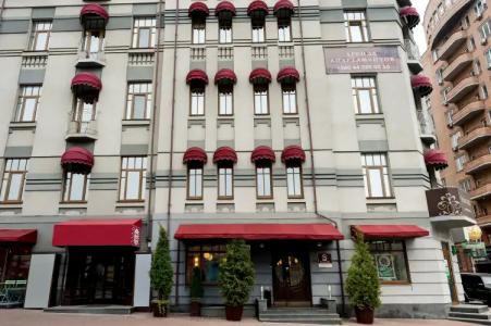 Senator Victory Square - 3