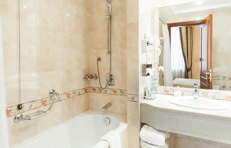 Premier Palace Kyiv - 40