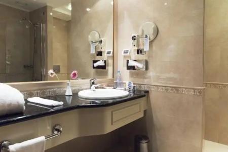 Premier Palace Kyiv - 60