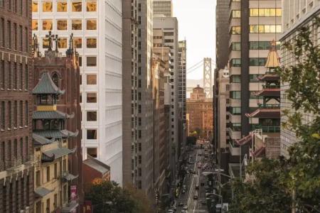 The Ritz-Carlton, - 0