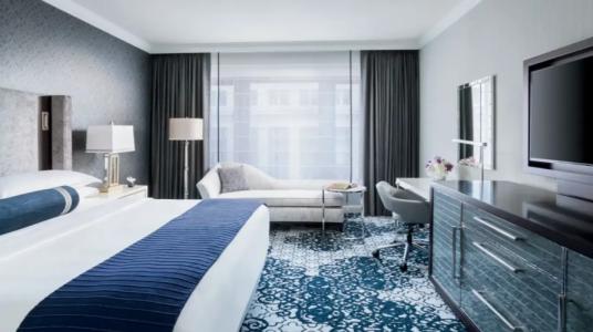 The Ritz-Carlton, - 35