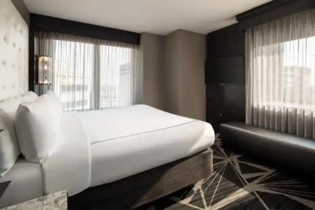 The Clancy, Autograph Collection - 74